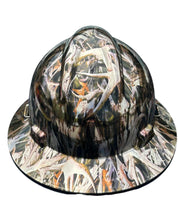 Load image into Gallery viewer, Custom Hard Hat MSA Full Brim Chrome Bonz Camo
