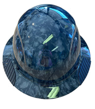 Load image into Gallery viewer, Hydro Dip Gray Skulls Lift DAX Fiber HDF-15 Full Brim Hard Hat
